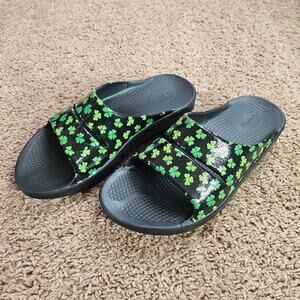 OOFOS OOahh Slide Sandals M9 W11 Sport Recovery Black Shamrock St. Patrick's Day